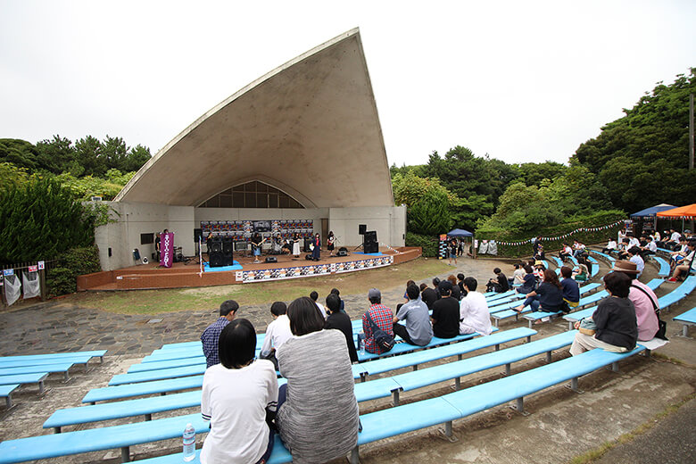 野外ライブ