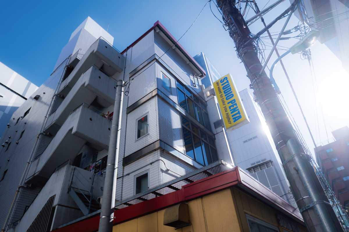 スタジオペンタ新宿店 : 5フロア全19スタジオの新宿店